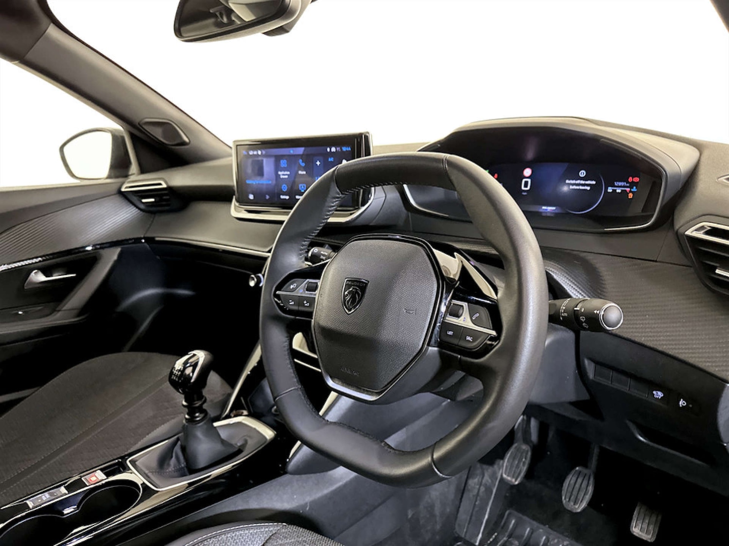 Used Peugeot 2008 2023 for sale - 77745625: Photo 16