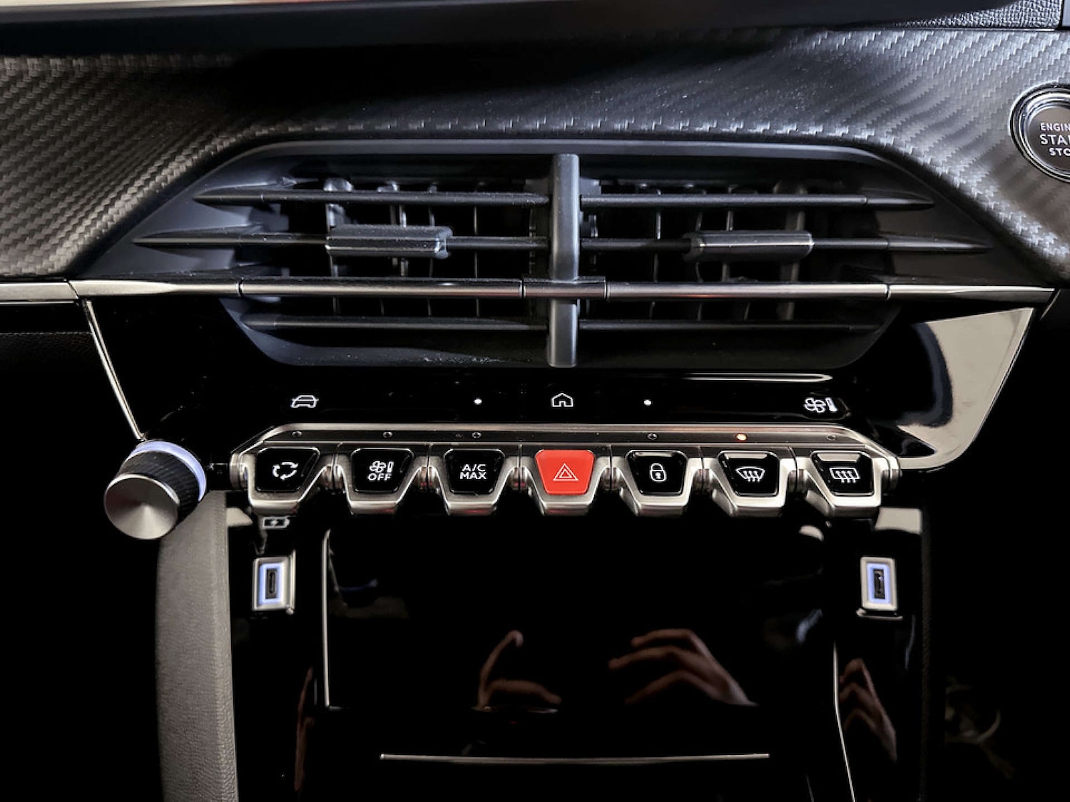 Used Peugeot 2008 2023 for sale - 77745625: Photo 25