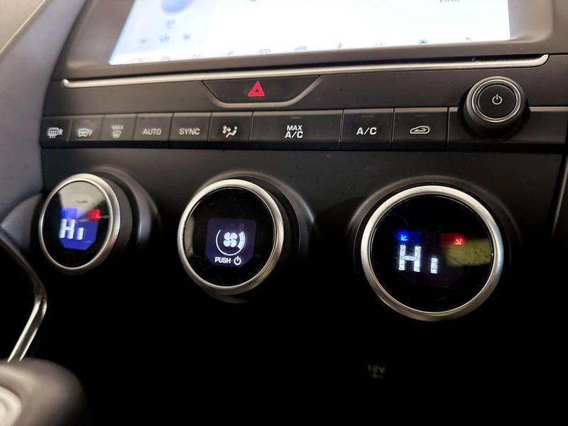 Used Jaguar E-Pace 2019 for sale - 77061397: Photo 26