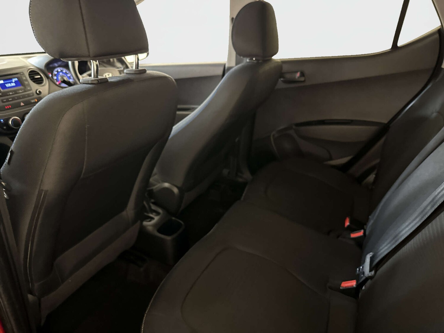 Used Hyundai i10 2016 for sale - 78003849: Photo 14