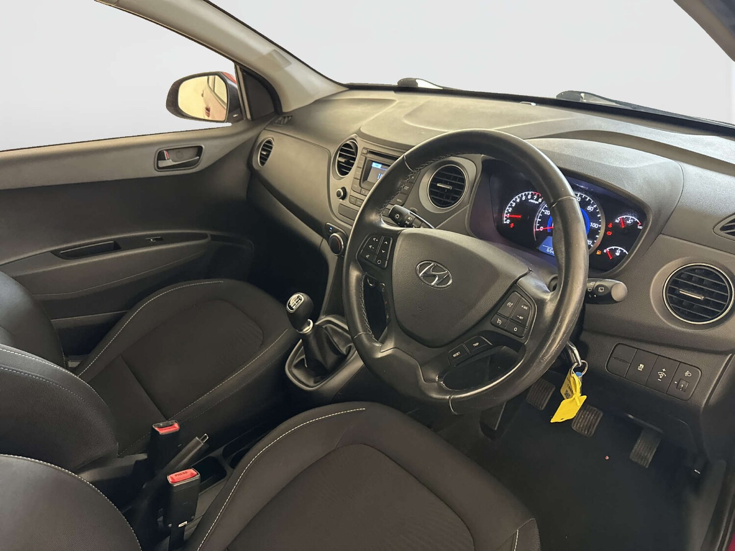Used Hyundai i10 2016 for sale - 78003849: Photo 15
