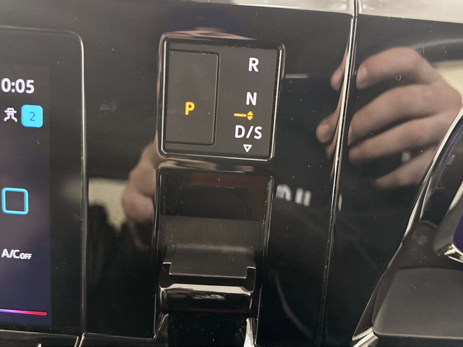 Used Volkswagen Multivan 2023 for sale - 77802761: Photo 25