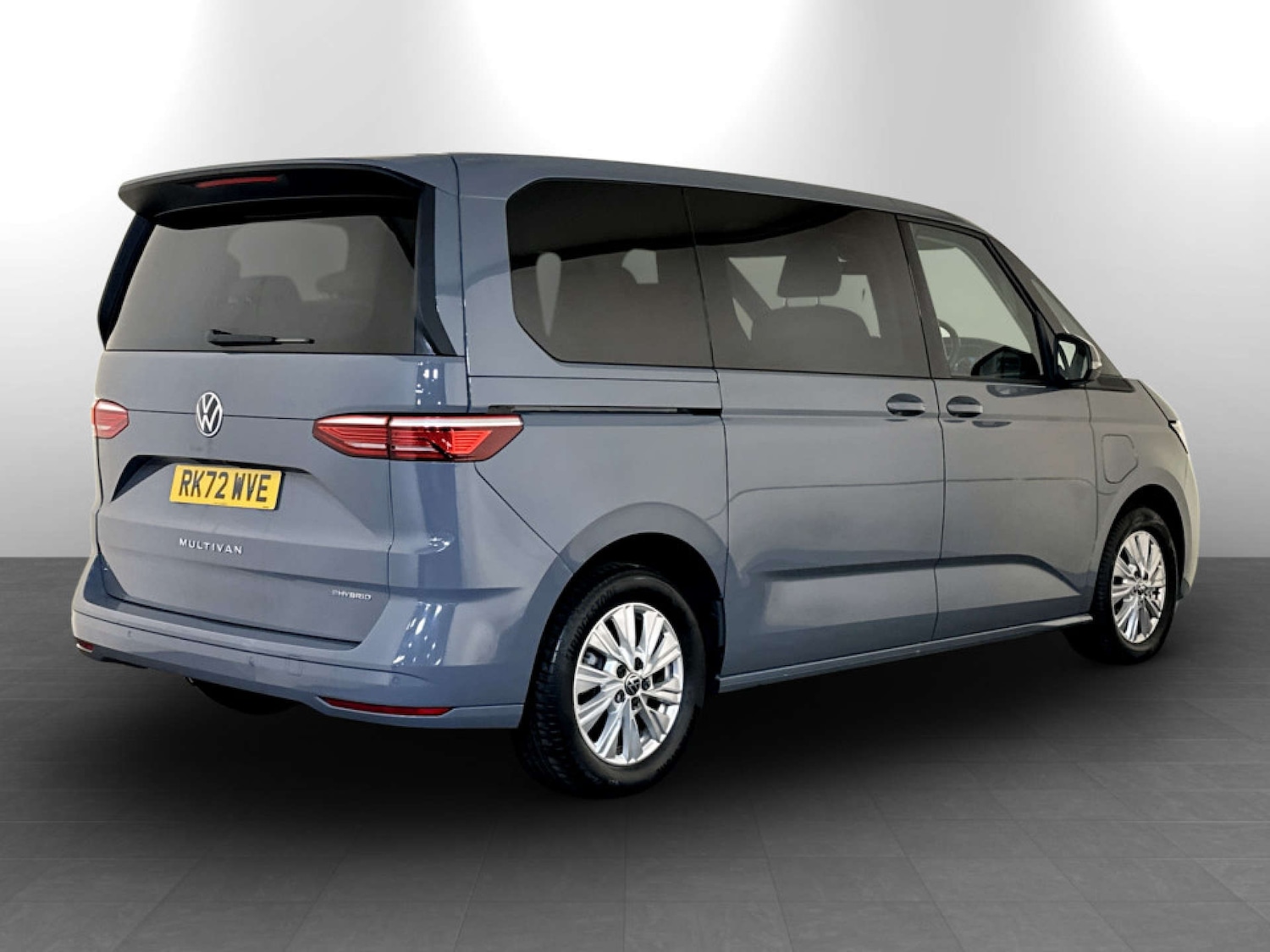 Used Volkswagen Multivan 2023 for sale - 77802761: Photo 9