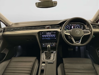 Used Volkswagen Passat 2023 for sale - 78484393: Photo