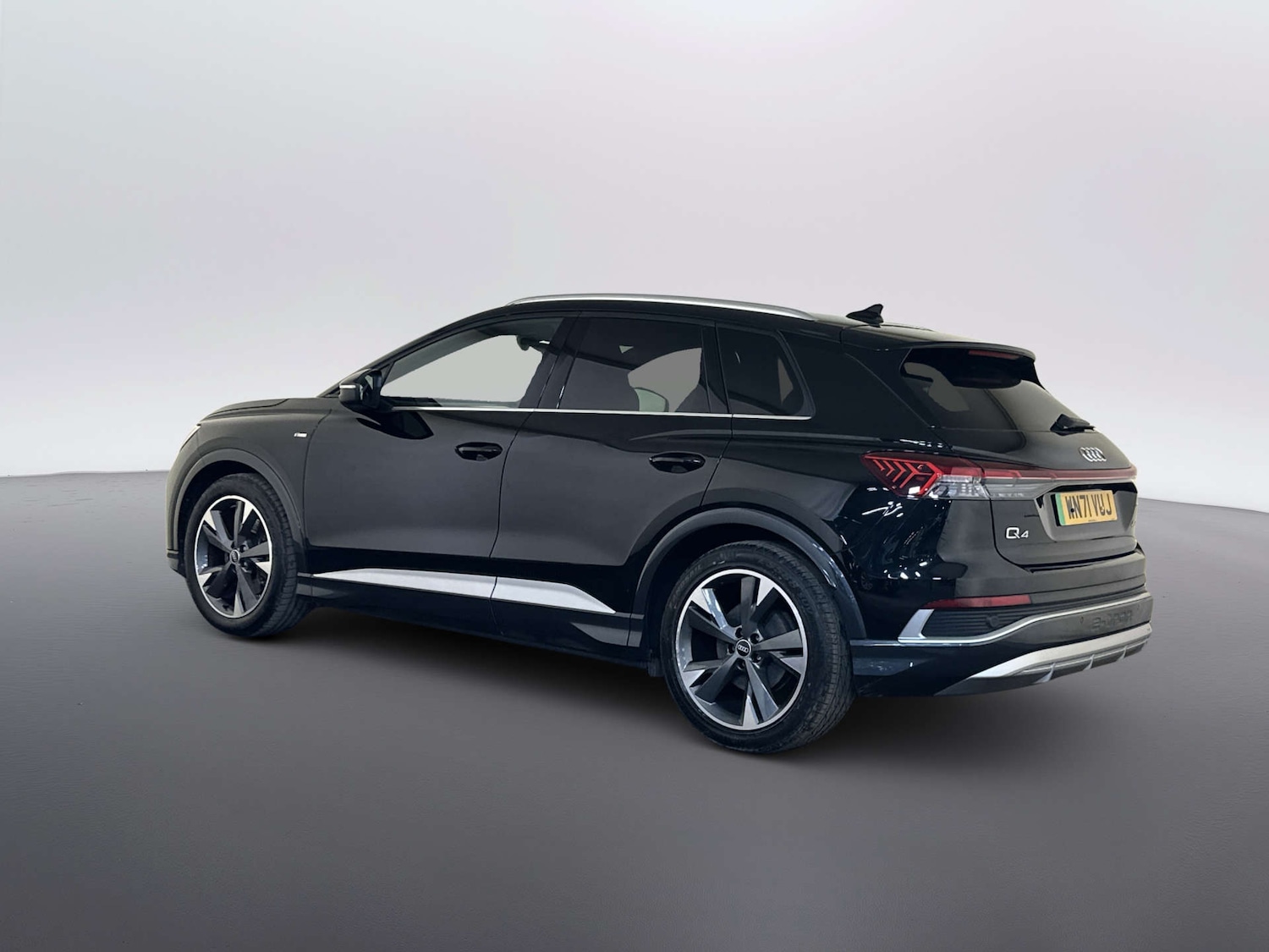 Used Audi Q4 e-tron 2021 for sale - 77900960: Photo 8