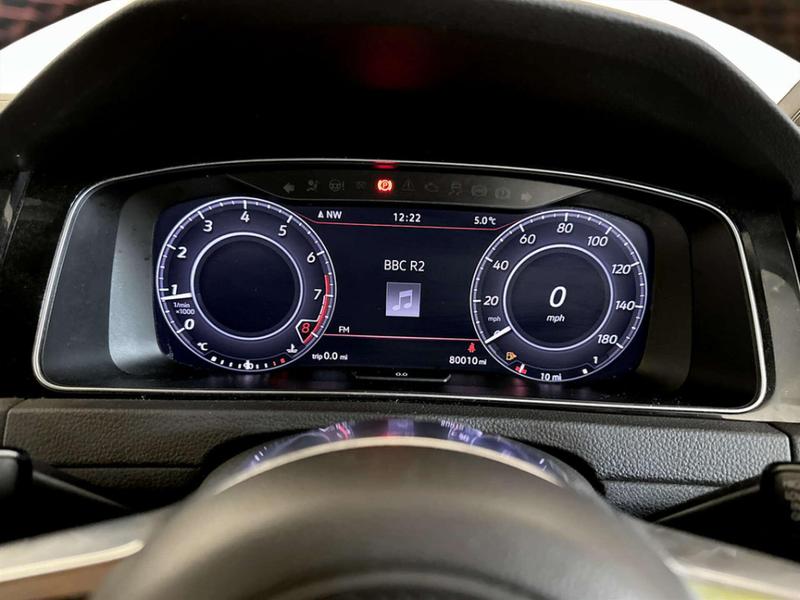 Used Volkswagen Golf 2018 for sale - 76830302: Photo 18