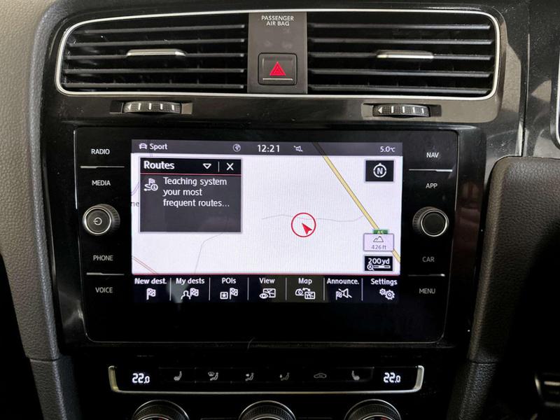 Used Volkswagen Golf 2018 for sale - 76830302: Photo 21