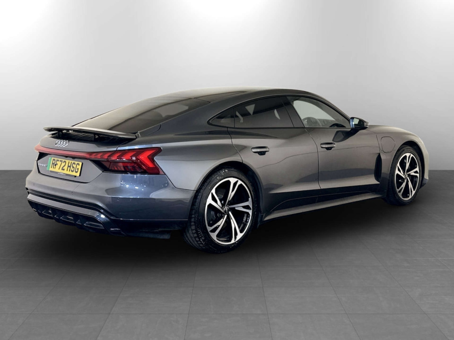 Used Audi e-tron GT 2023 for sale - 77765813: Photo 10