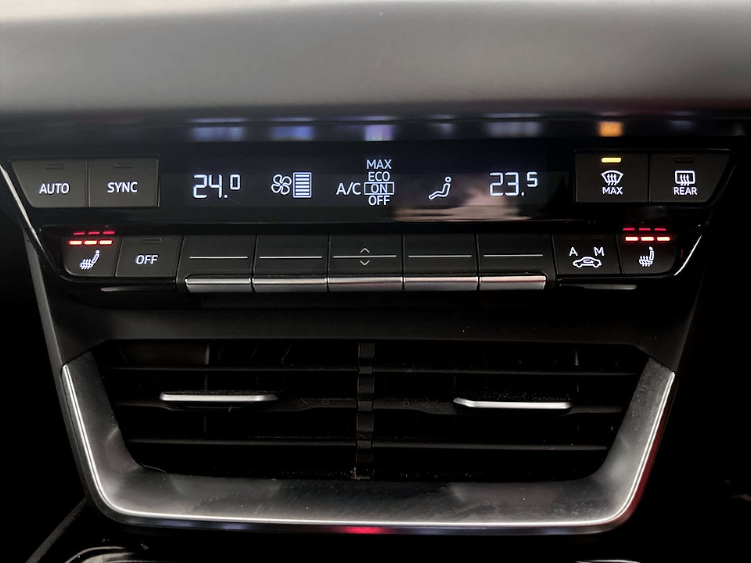 Used Audi e-tron GT 2023 for sale - 77765813: Photo 26