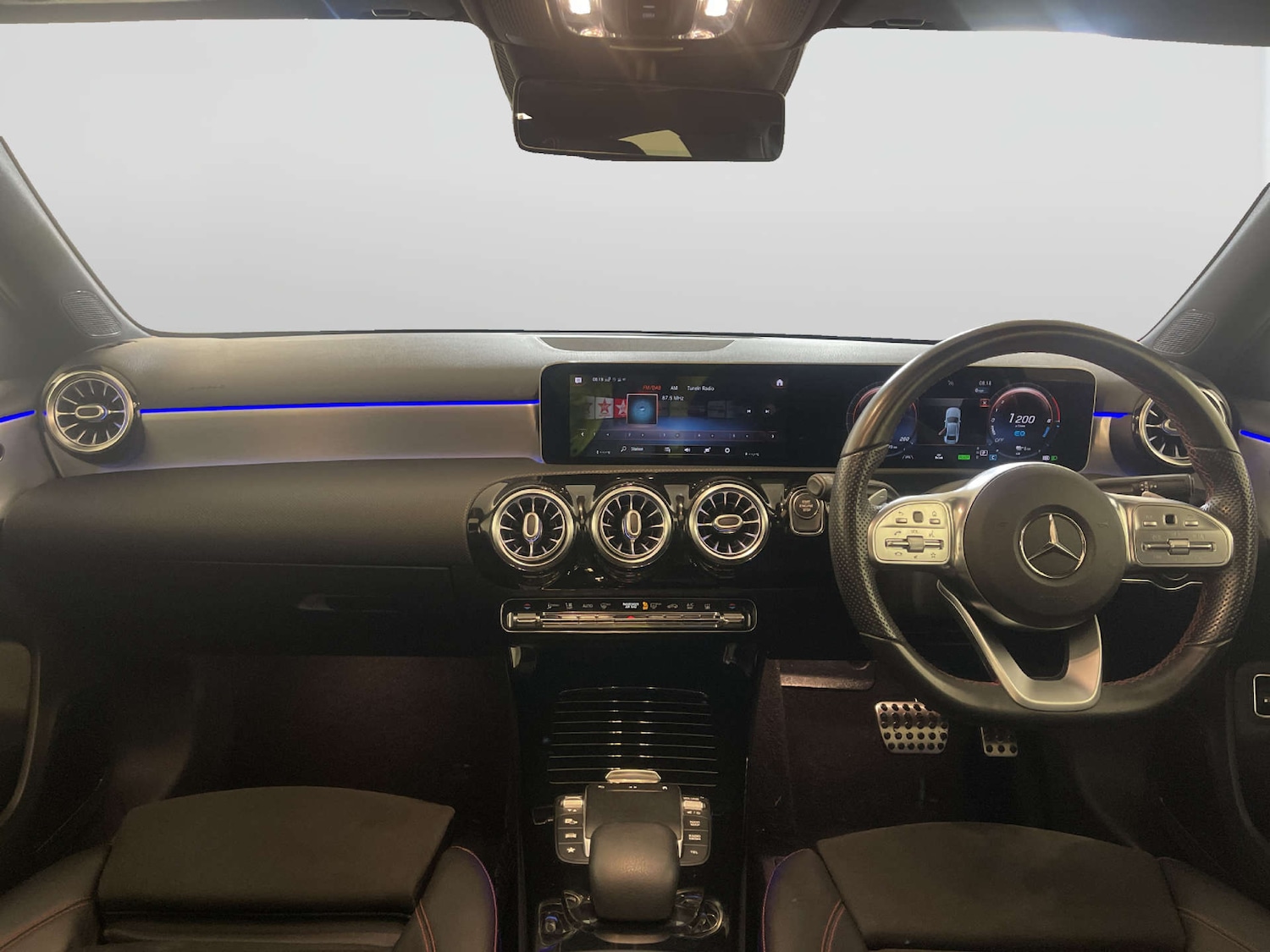 Used Mercedes-Benz A-Class 2020 for sale - 77920837: Photo 3