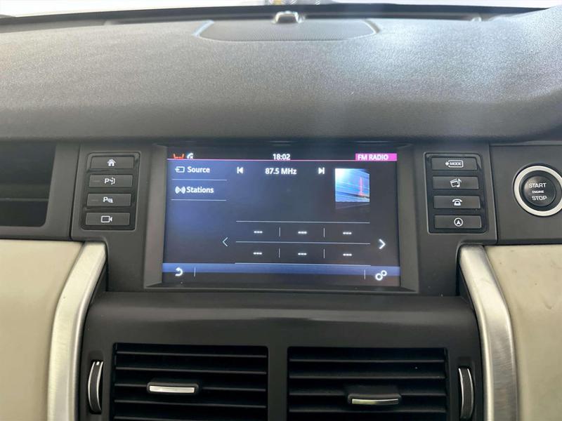 Used Land Rover Discovery Sport 2018 for sale - 76791428: Photo 23