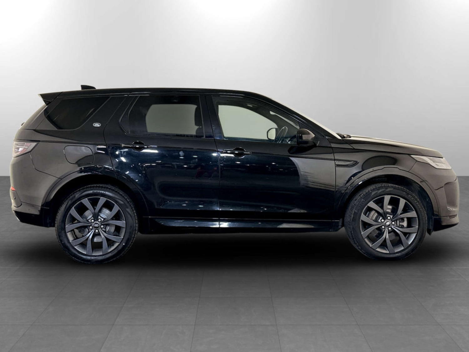 Used Land Rover Discovery Sport 2022 for sale - 77720537: Photo 11