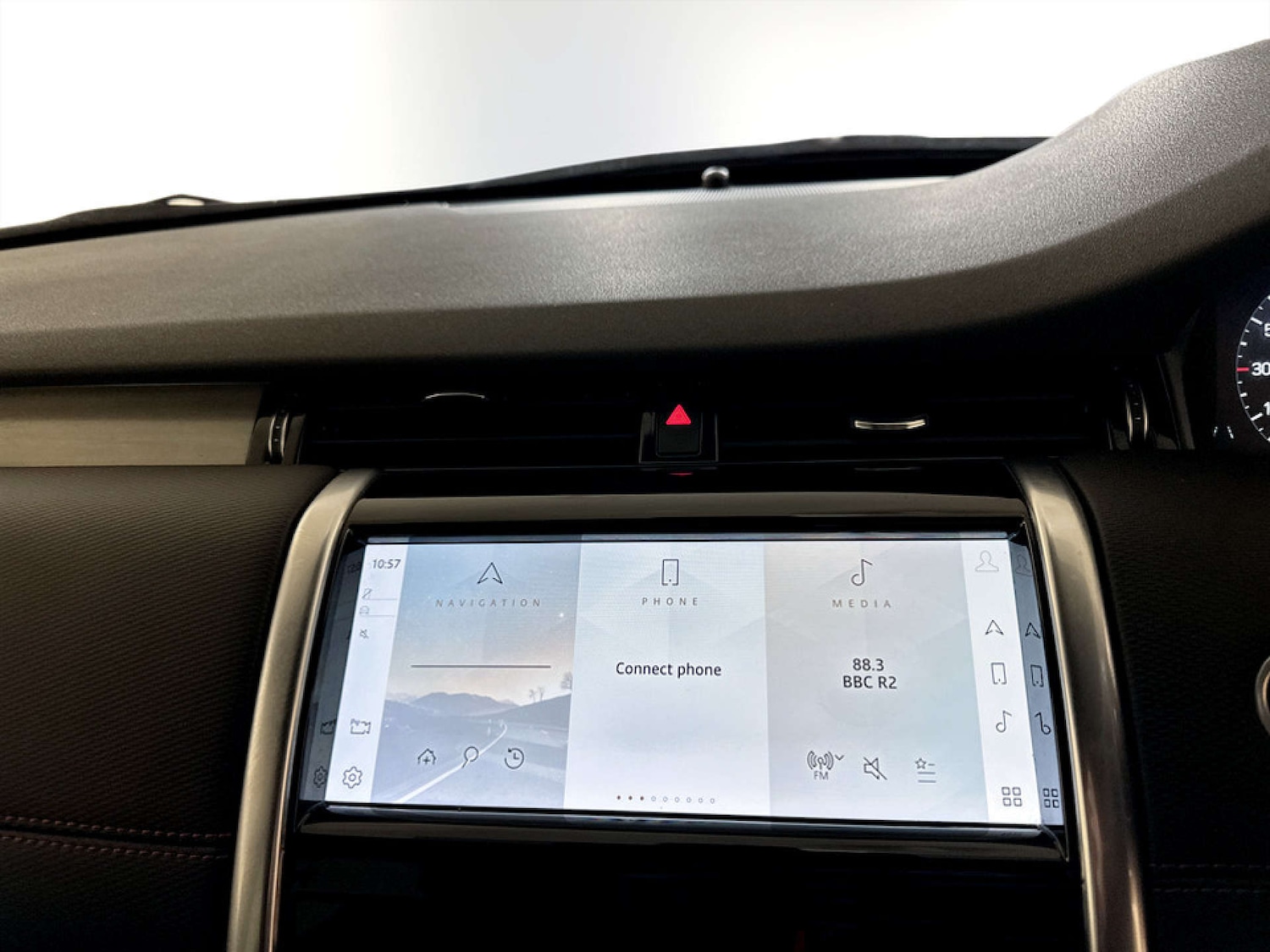 Used Land Rover Discovery Sport 2022 for sale - 77720537: Photo 22