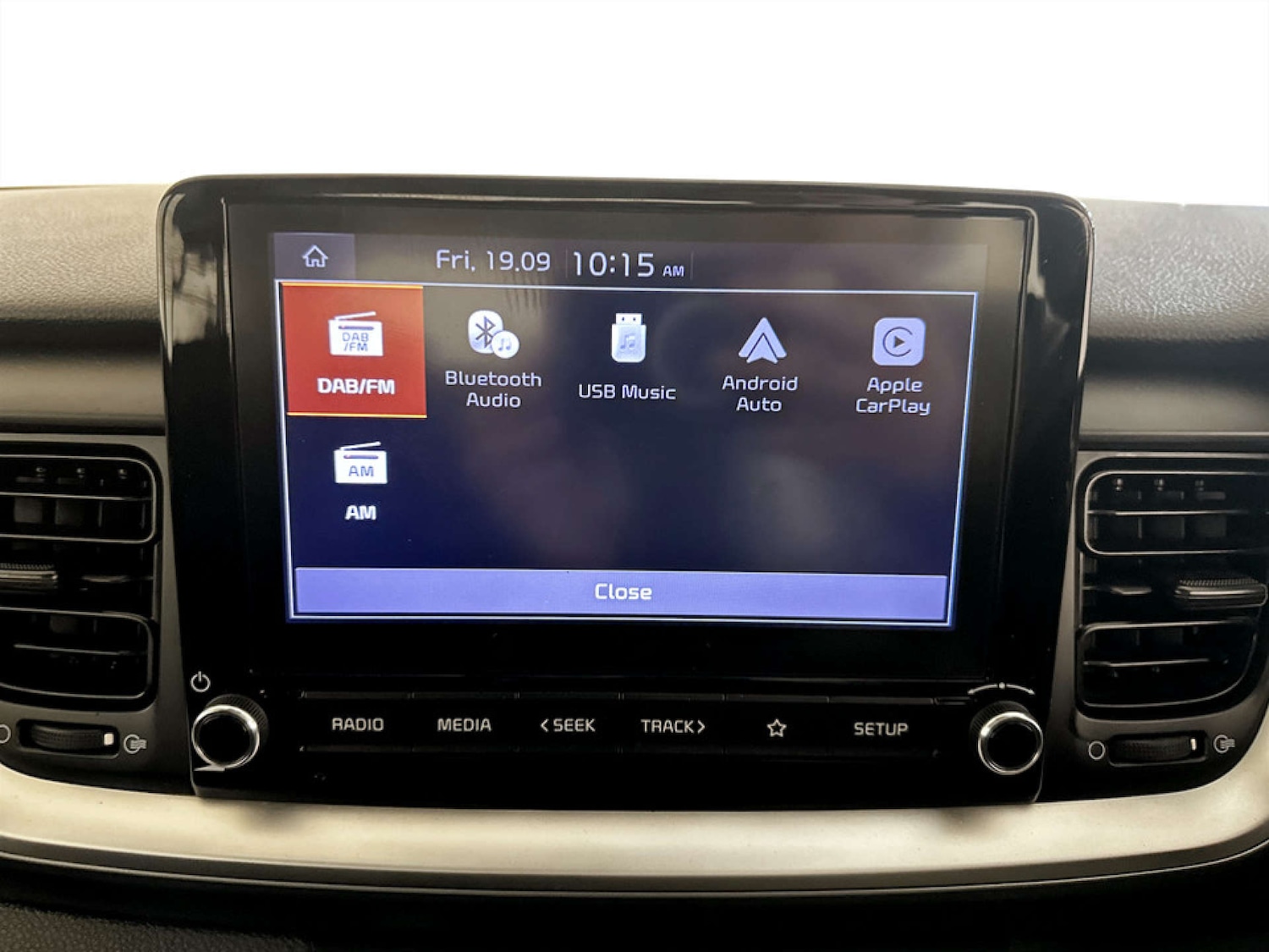 Used Kia Stonic 2021 for sale - 77185791: Photo 21