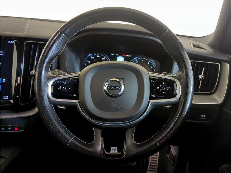 Used Volvo XC60 2018 for sale - 76568611: Photo 15