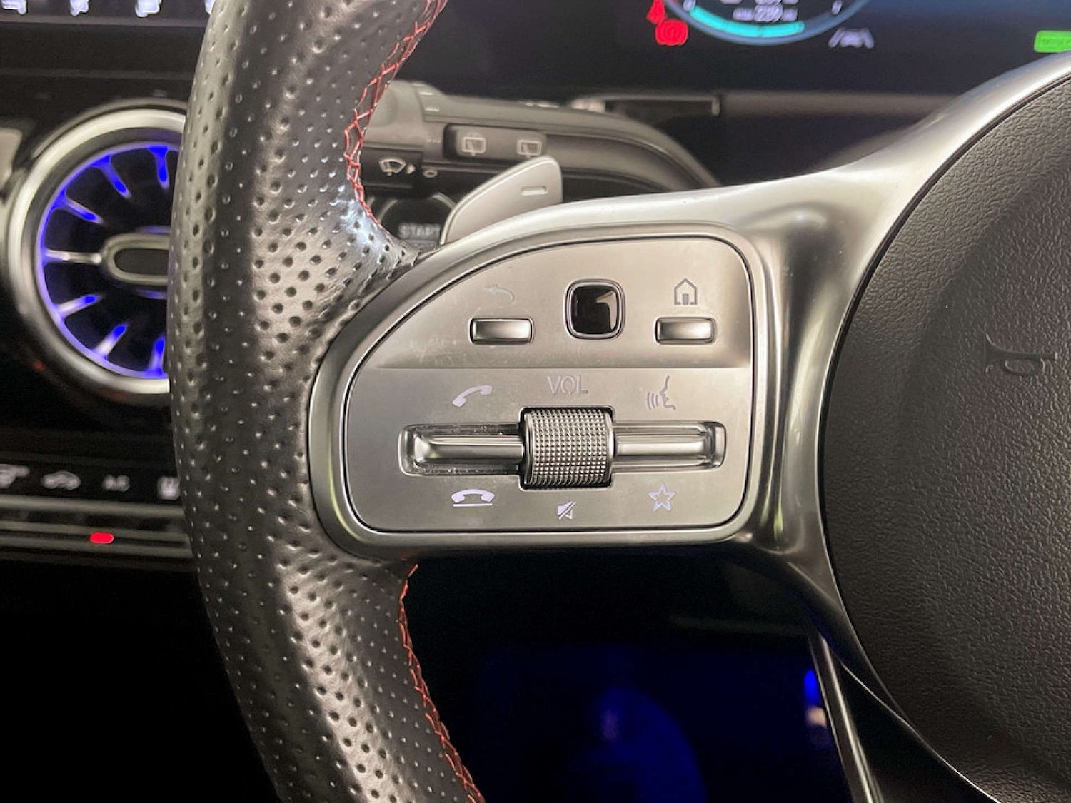 Used Mercedes-Benz EQA 2022 for sale - 77571244: Photo 17