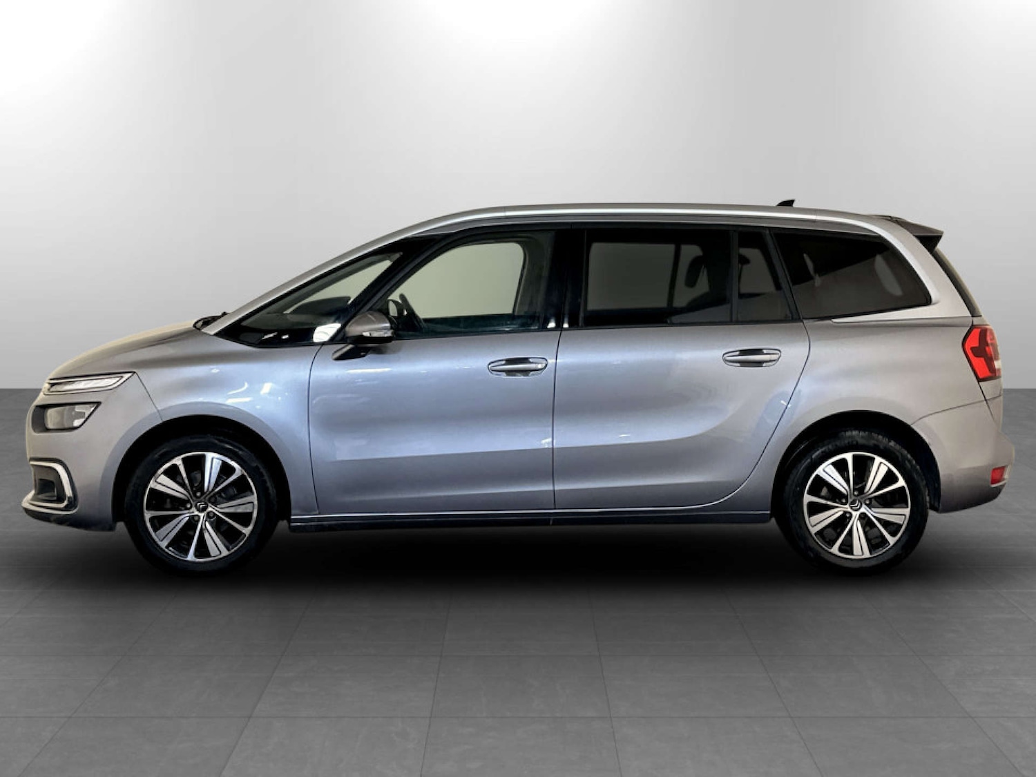 Used Citroen Grand C4 Picasso 2019 for sale - 77590639: Photo 7