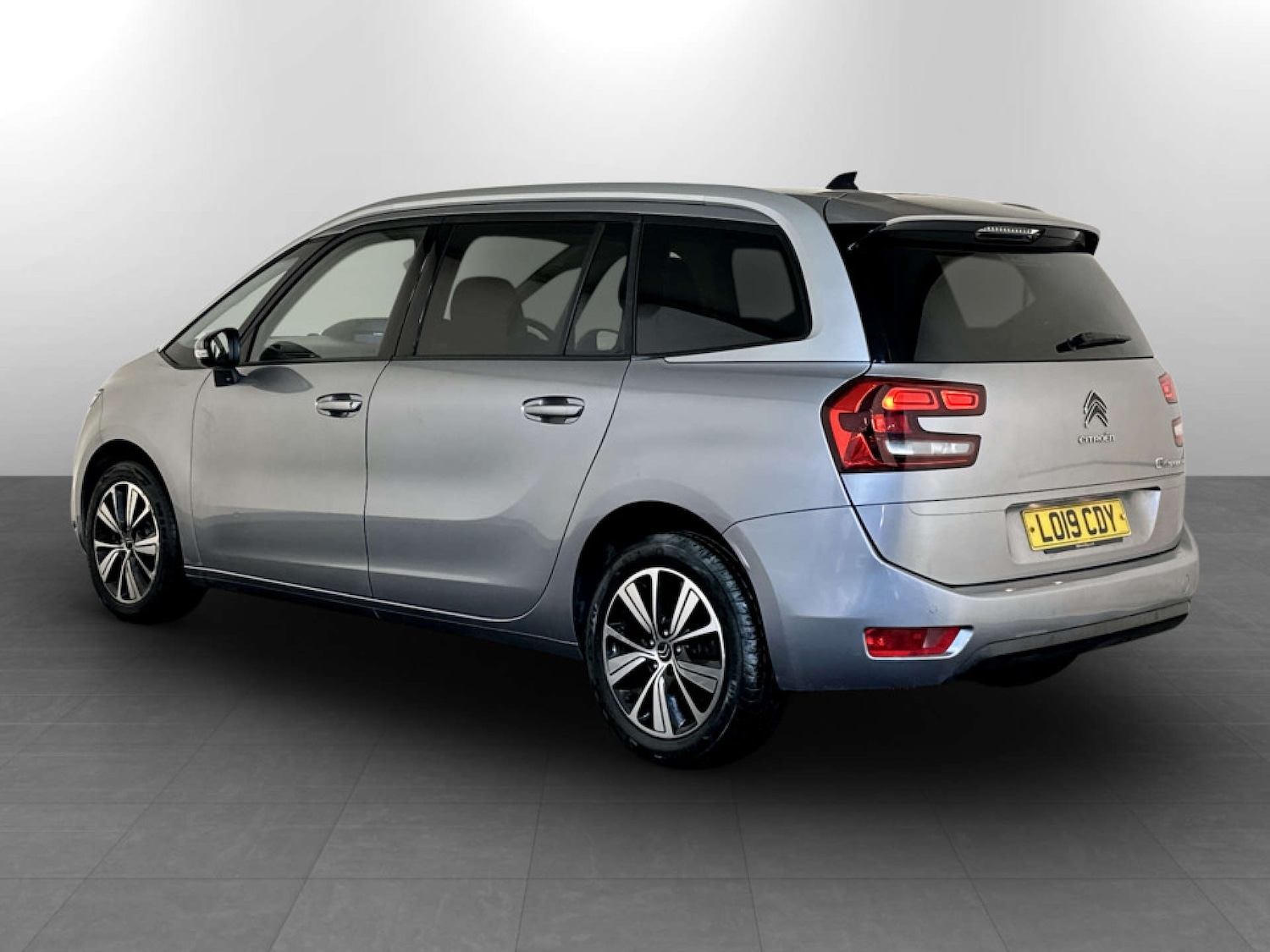 Used Citroen Grand C4 Picasso 2019 for sale - 77590639: Photo 8