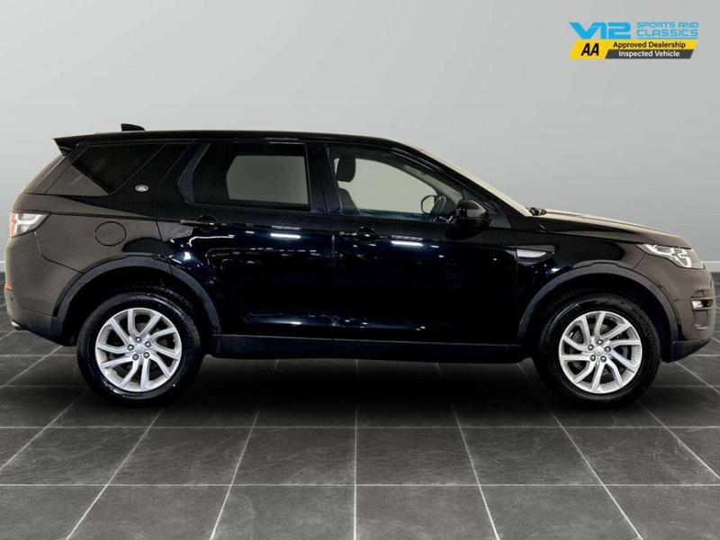 Used Land Rover Discovery Sport 2018 for sale - 76826039: Photo 11