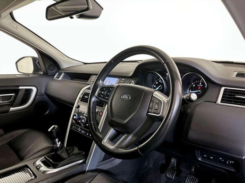 Used Land Rover Discovery Sport 2018 for sale - 76826039: Photo 15