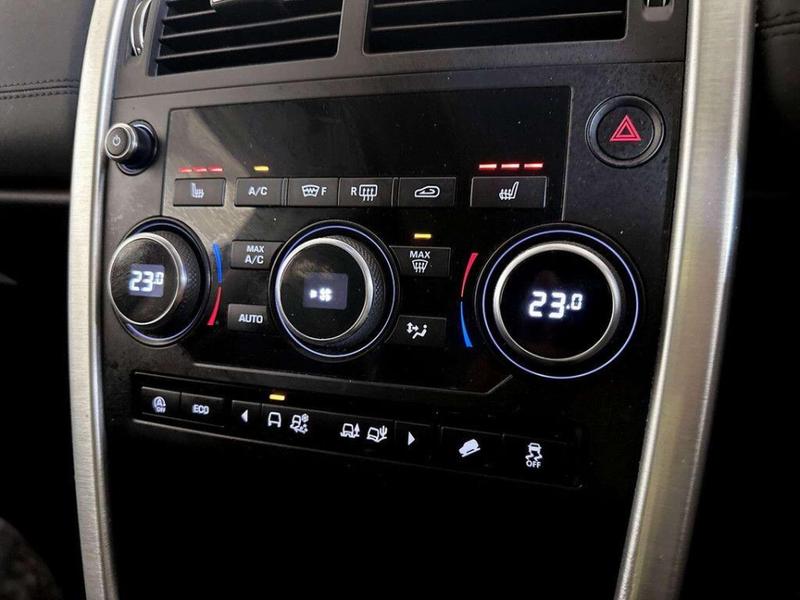 Used Land Rover Discovery Sport 2018 for sale - 76826039: Photo 25