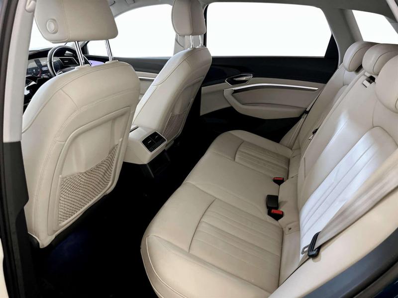 Used Audi e-tron 2020 for sale - 76960912: Photo 16
