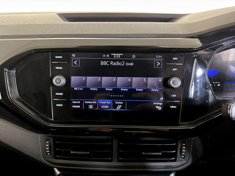 Used Volkswagen T-Cross 2023 for sale - 76649740: Photo 22