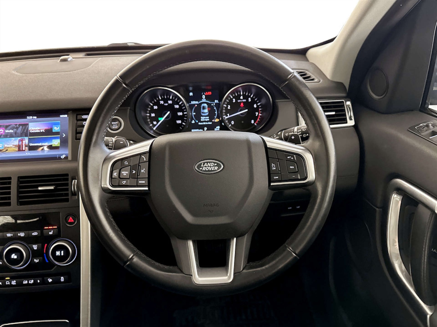 Used Land Rover Discovery Sport 2019 for sale - 77185916: Photo 18