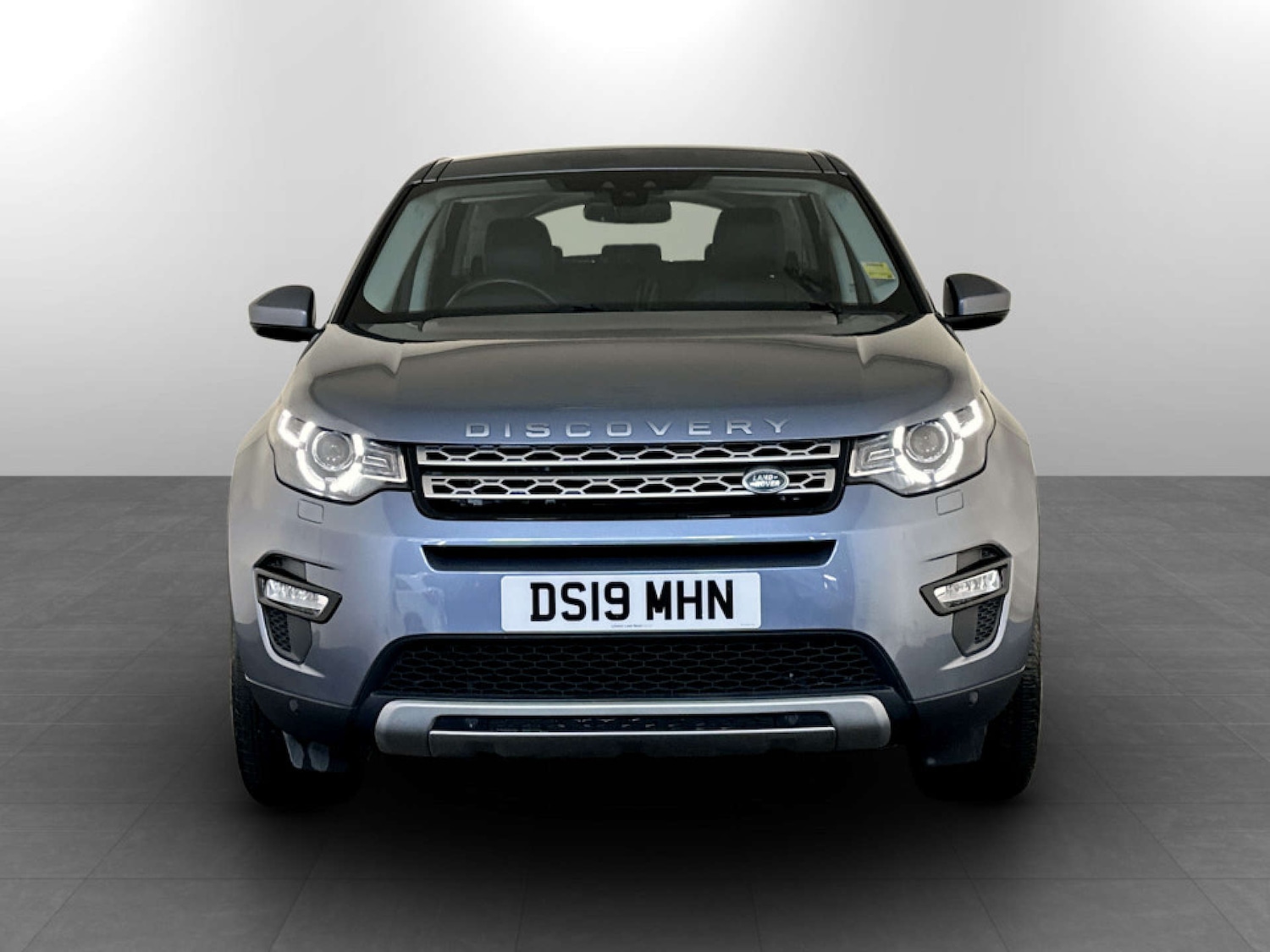 Used Land Rover Discovery Sport 2019 for sale - 77185916: Photo 5