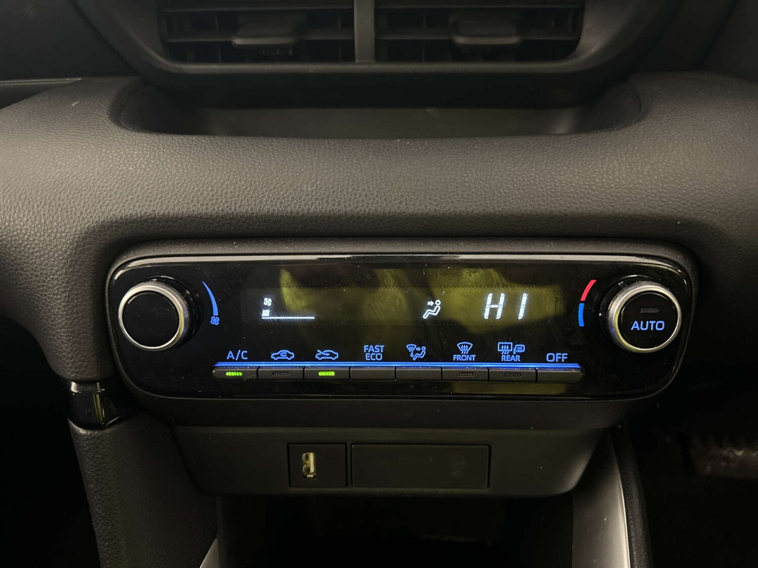 Used Toyota Yaris 2021 for sale - 78011071: Photo 24