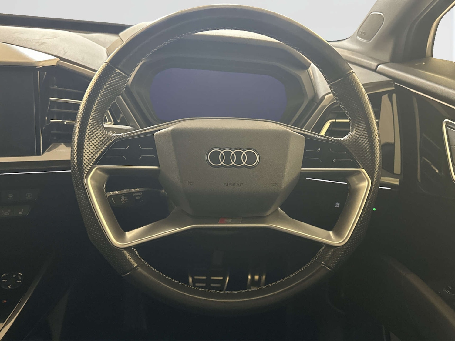 Used Audi Q4 e-tron 2021 for sale - 77880520: Photo 16
