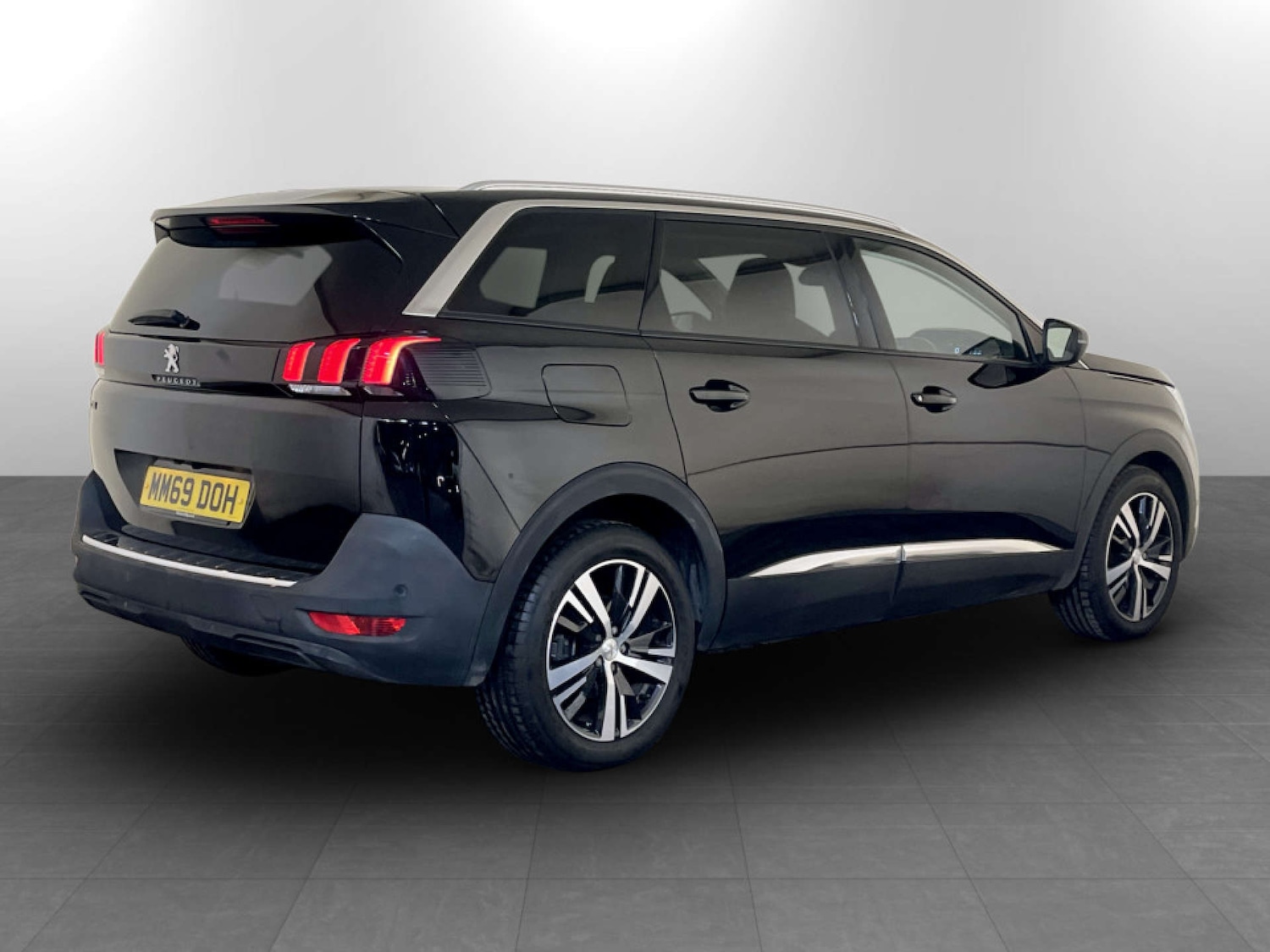 Used Peugeot 5008 2020 for sale - 77583896: Photo 10