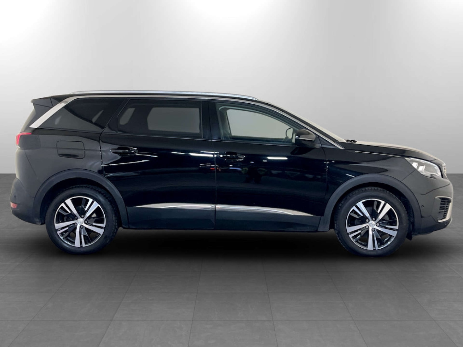 Used Peugeot 5008 2020 for sale - 77583896: Photo 11