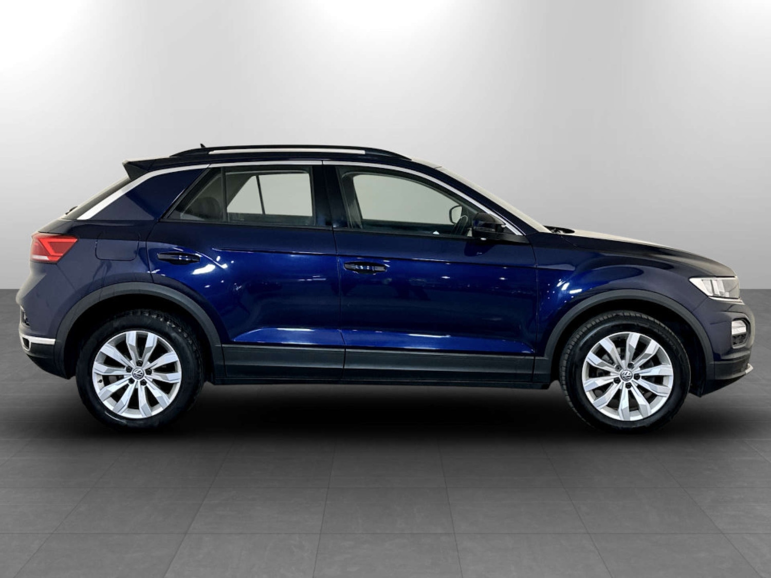 Used Volkswagen T-Roc 2019 for sale - 77594850: Photo 11