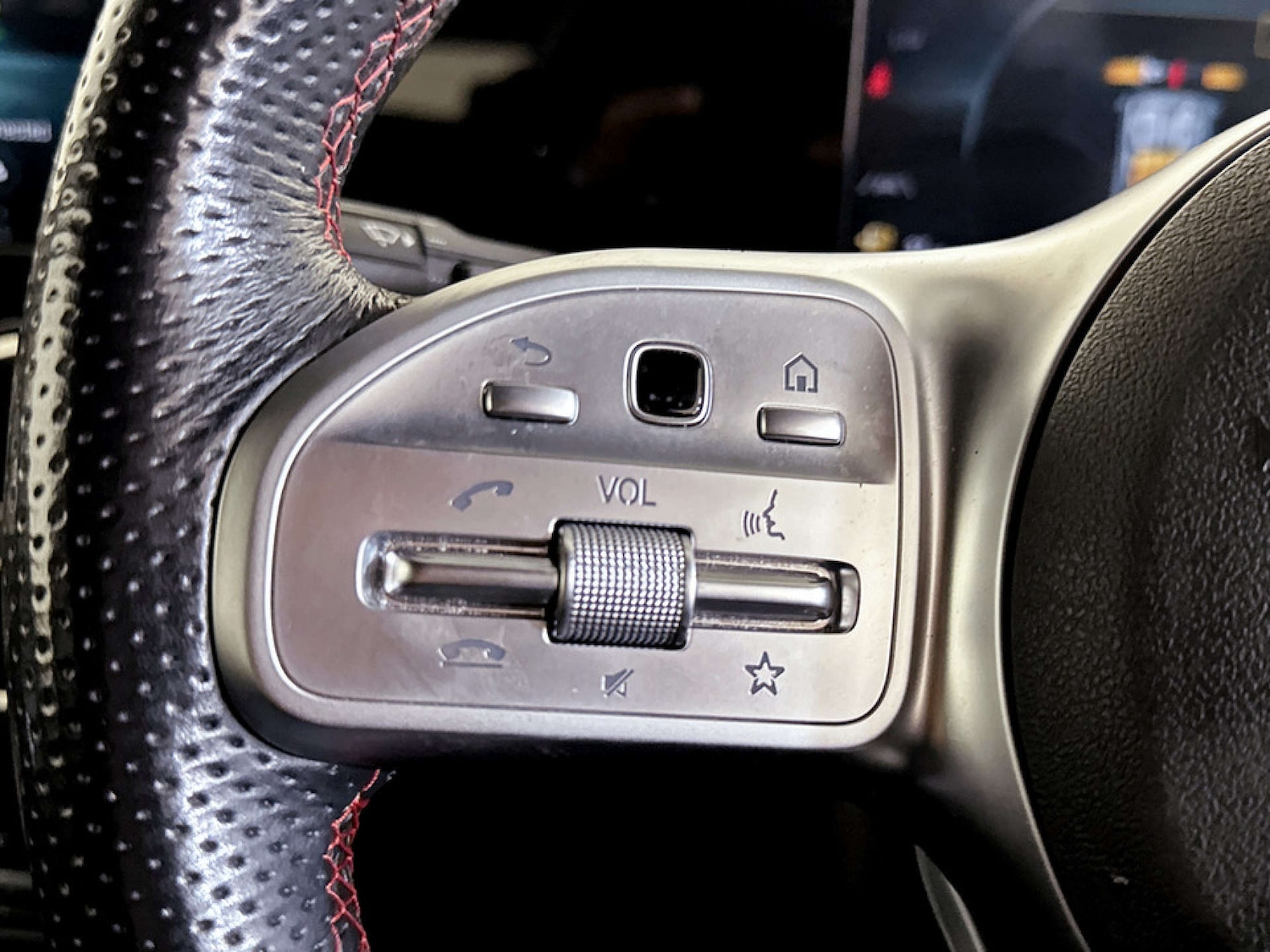 Used Mercedes-Benz GLB 2021 for sale - 77494216: Photo 18