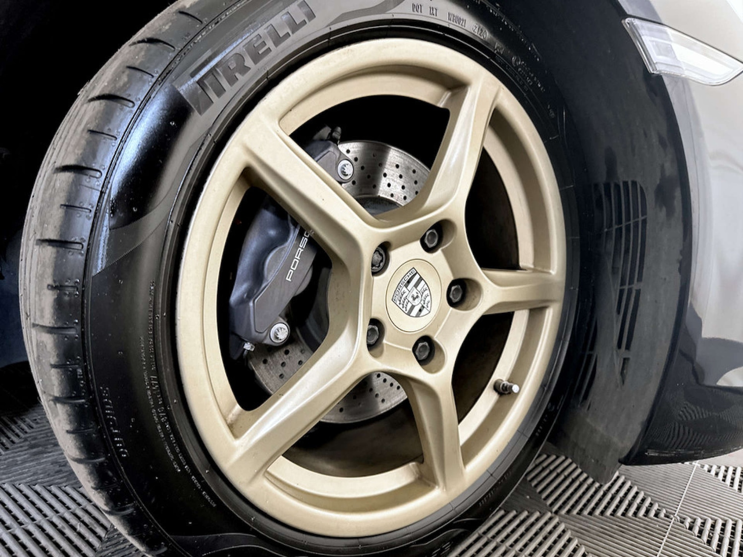 Used Porsche 718 Boxster 2019 for sale - 77185960: Photo 12