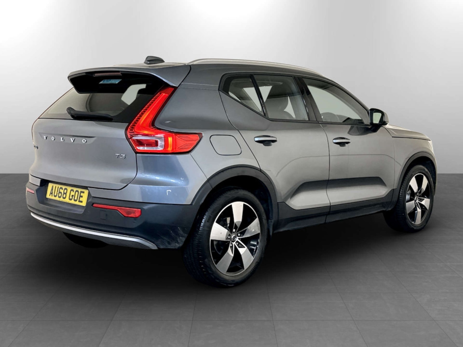 Used Volvo XC40 2018 for sale - 77452467: Photo 10