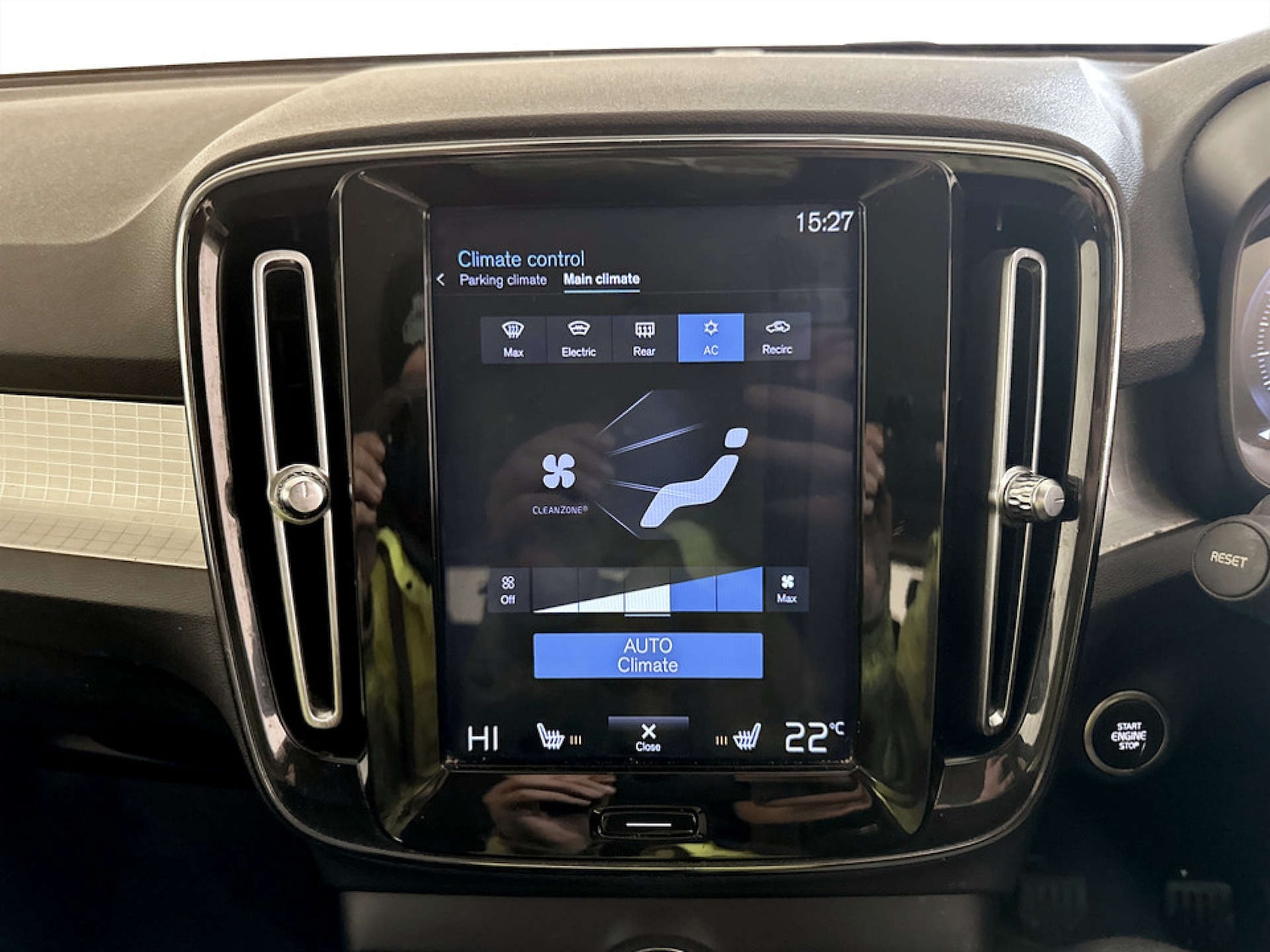 Used Volvo XC40 2018 for sale - 77452467: Photo 24