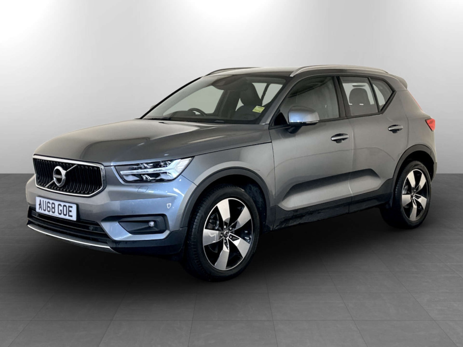 Used Volvo XC40 2018 for sale - 77452467: Photo 6