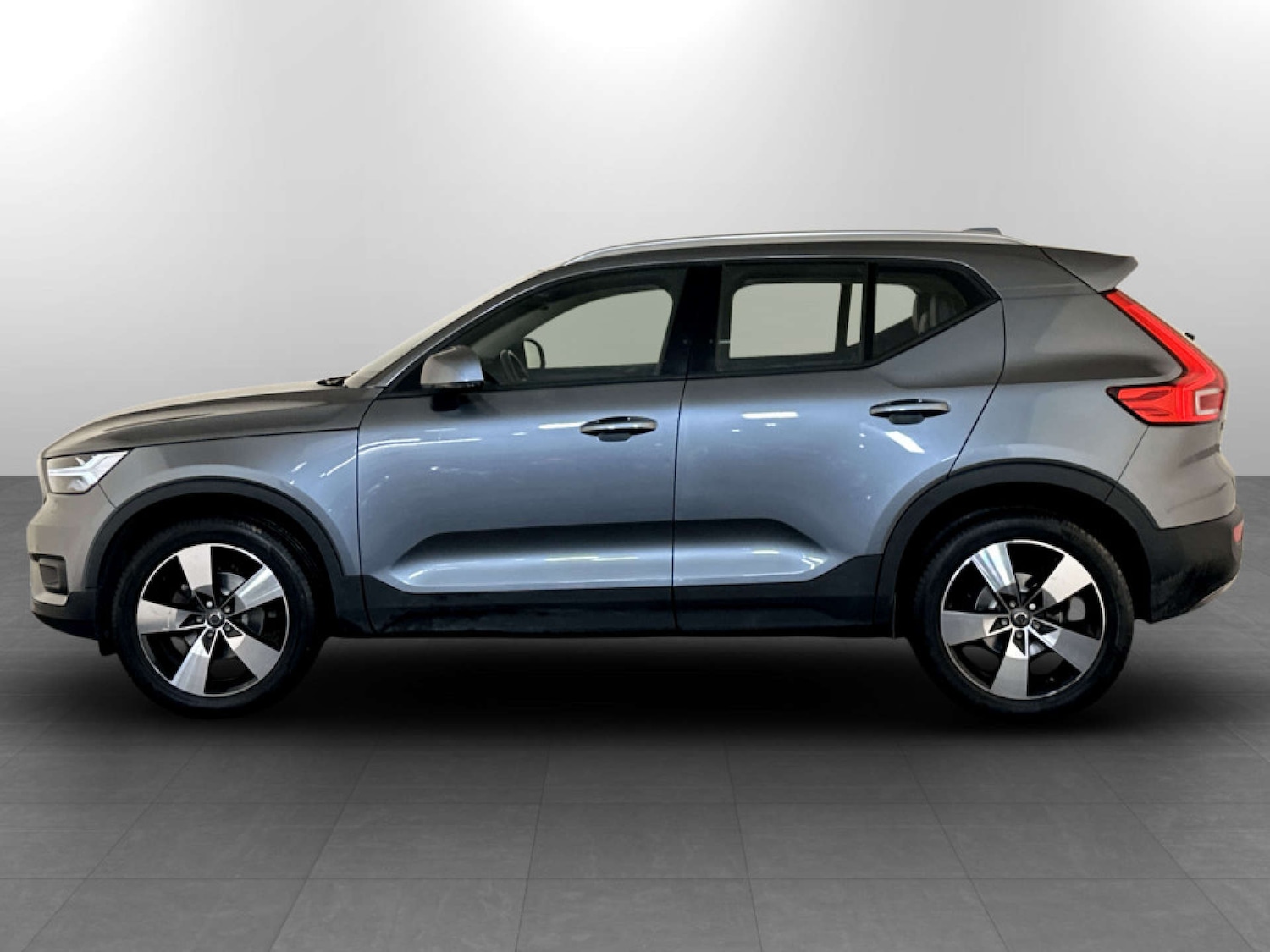 Used Volvo XC40 2018 for sale - 77452467: Photo 7