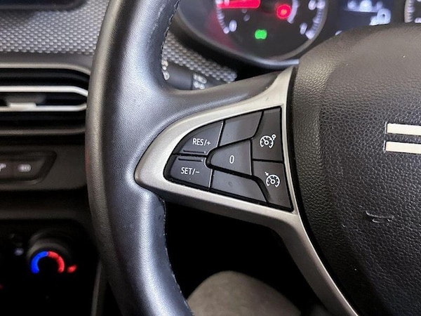 Used Dacia Sandero 2023 for sale - 76302677: Photo 17