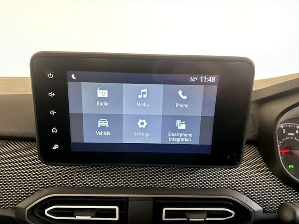 Used Dacia Sandero 2023 for sale - 76302677: Photo 24