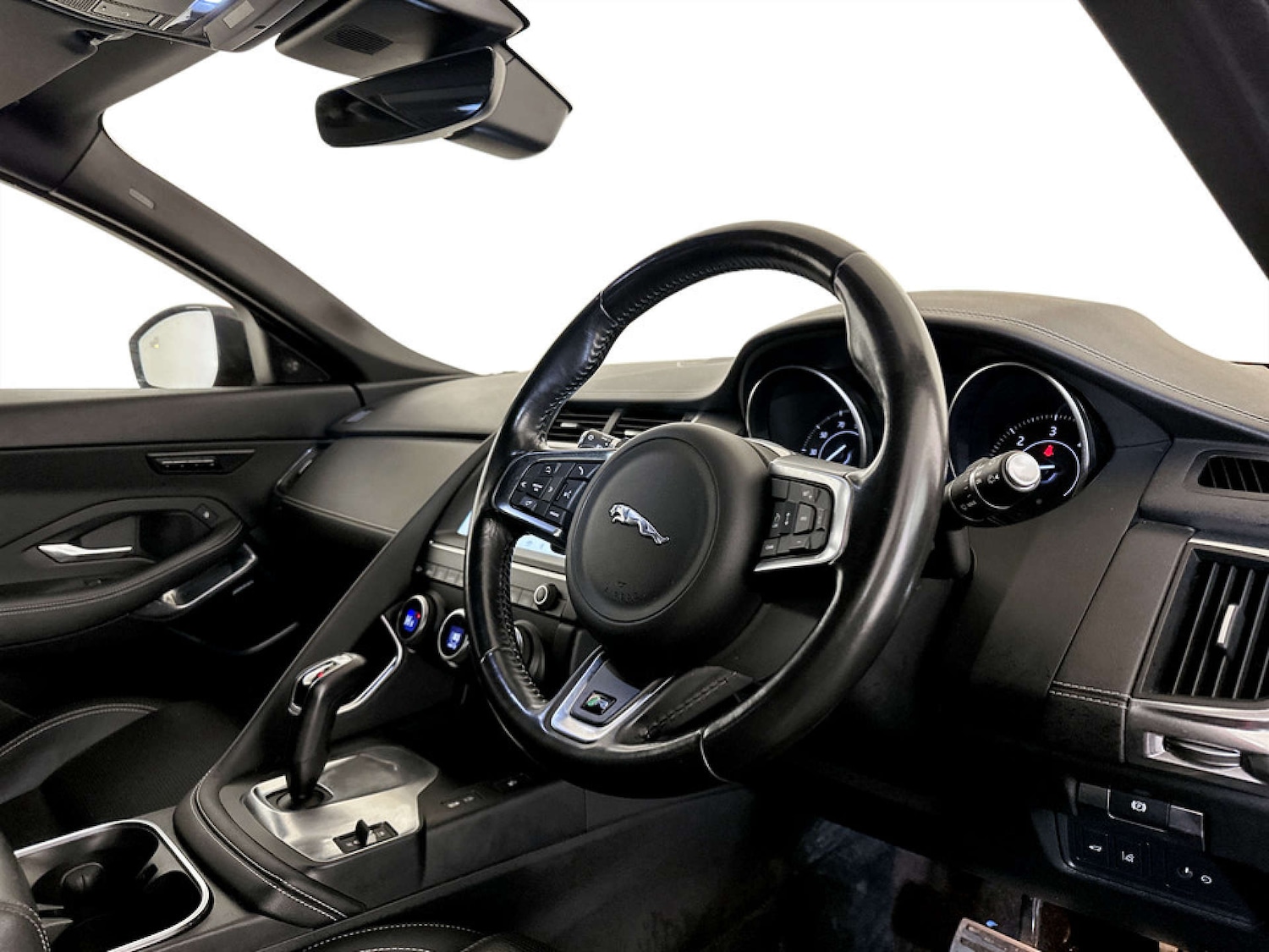 Used Jaguar E-Pace 2019 for sale - 77185740: Photo 16