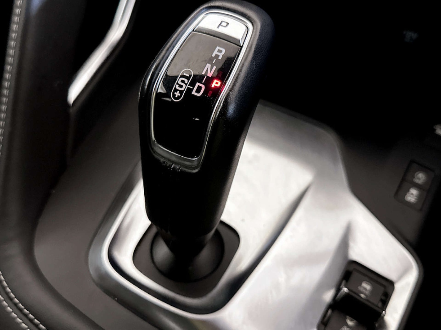 Used Jaguar E-Pace 2019 for sale - 77185740: Photo 27