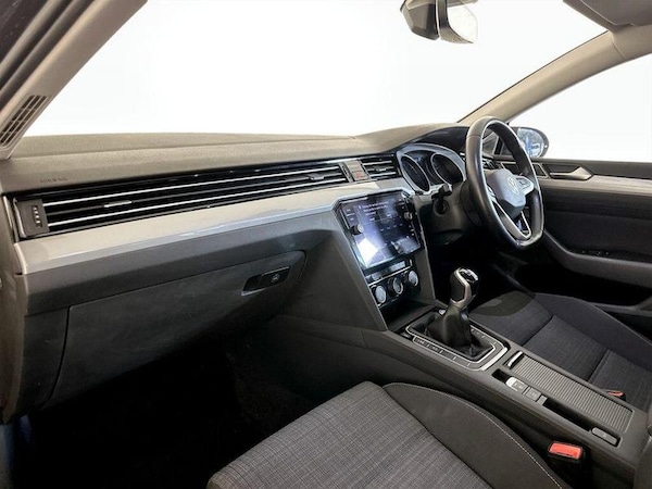 Used Volkswagen Passat 2022 for sale - 75718108: Photo 12