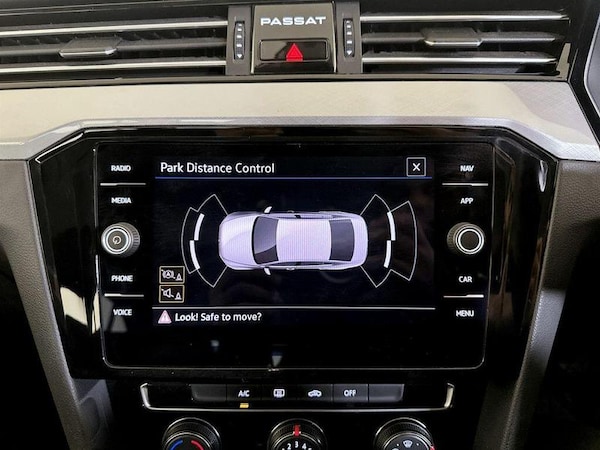 Used Volkswagen Passat 2022 for sale - 75718108: Photo 19