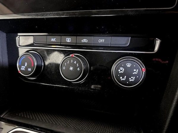 Used Volkswagen Passat 2022 for sale - 75718108: Photo 26