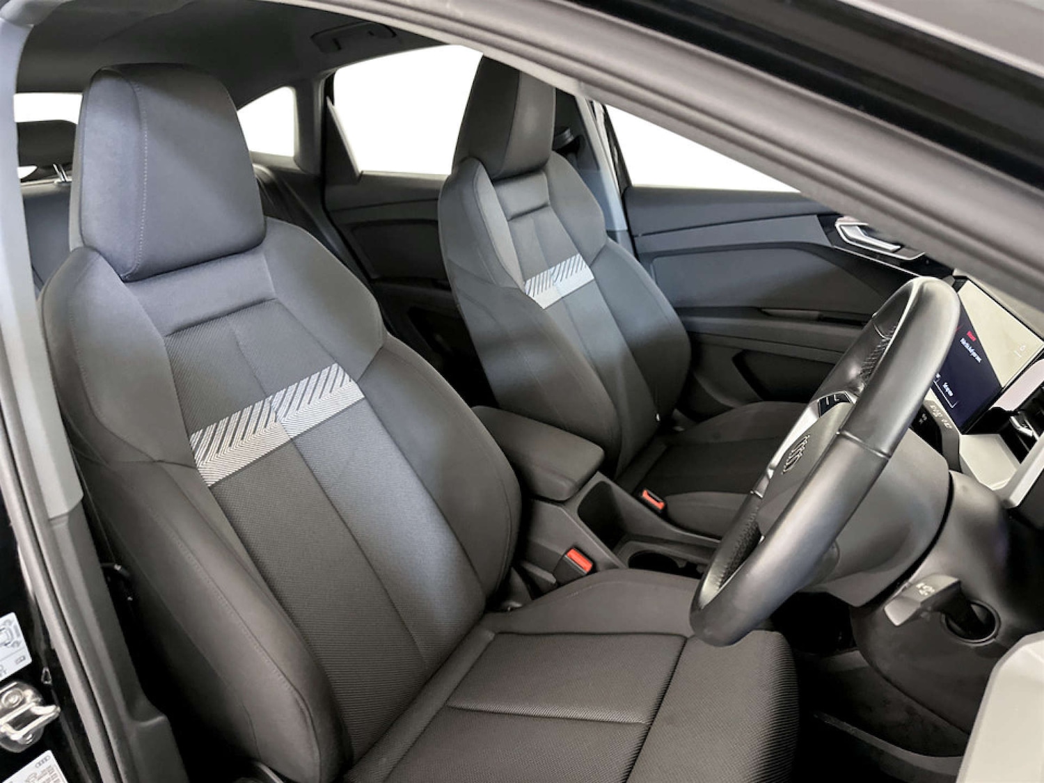 Used Audi Q4 e-tron 2022 for sale - 77288550: Photo 11