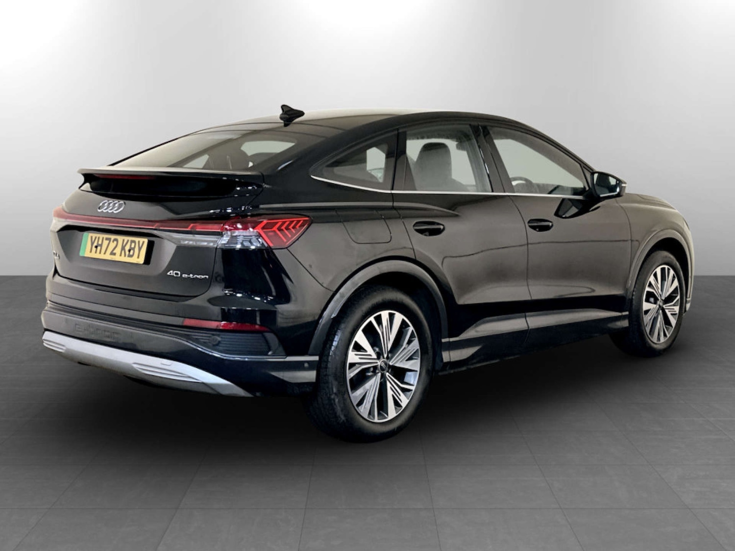 Used Audi Q4 e-tron 2022 for sale - 77288550: Photo 8