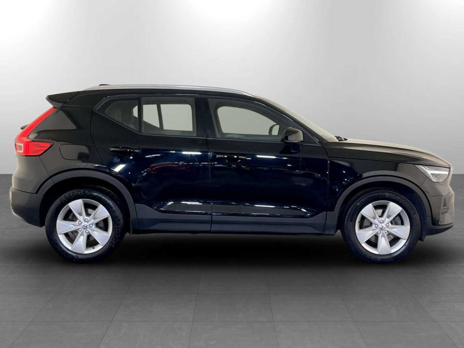 Used Volvo XC40 2022 for sale - 77186111: Photo 11
